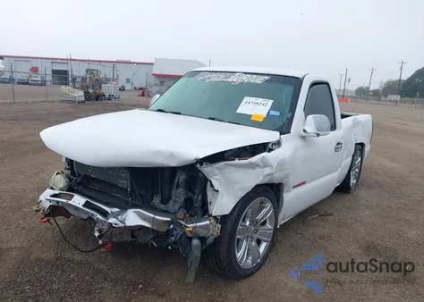 2004 GMC Sierra 1500 Sle z USA, uszkodzony, nr VIN 1GTEC14V94Z179908